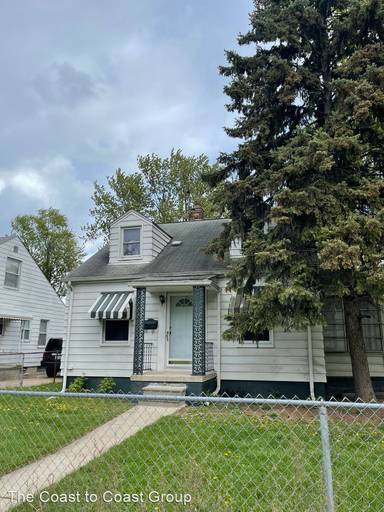 Main picture of 19358 Beaconsfield St