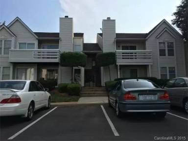 Main picture of 9605 Vinca Cir