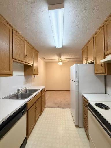 Main picture of 2715 N 93rd St