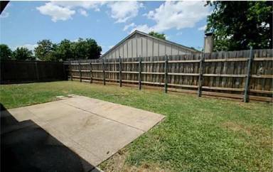 Main picture of 3914 Fletcher Dr