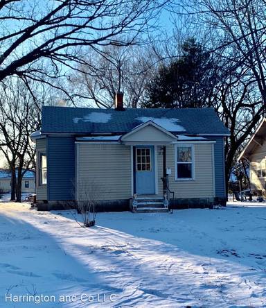 Main picture of 213 Pine St