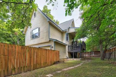 Main picture of 106 E 46th St