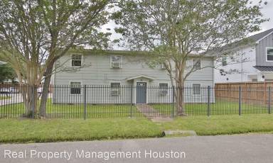 Main picture of 6726 Burkett St