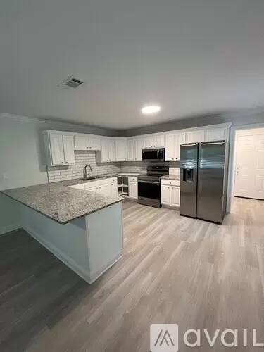 Main picture of 15 Bramblett Dr