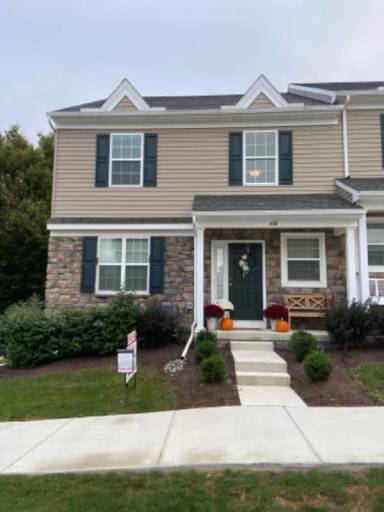 Main picture of 636 Brentwood Dr