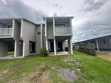 Main picture of 1108 Country Club Ln