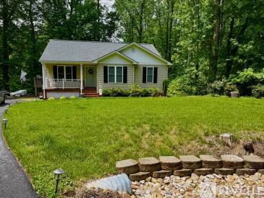 Main picture of 5480 Pohite Cir