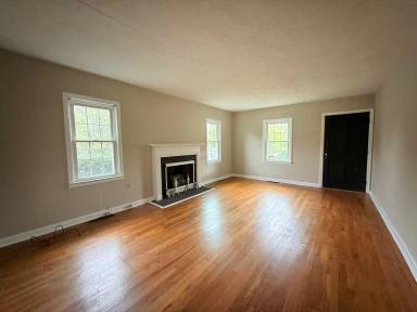 Main picture of 112 Bellevue Dr
