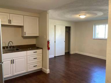 Main picture of 52 Hawley Ave