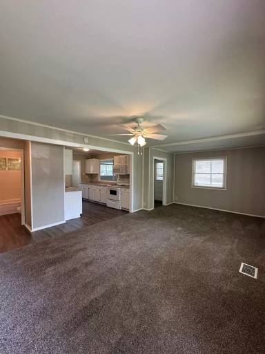 Main picture of 3114 W Devon Rd