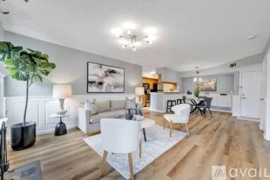 Main picture of The Pointe At Park Center