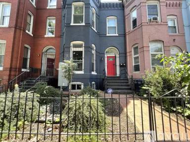Main picture of 26 New York Ave NW