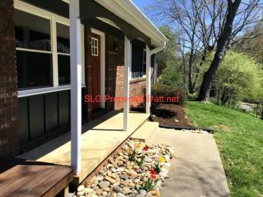 Main picture of 275 State St