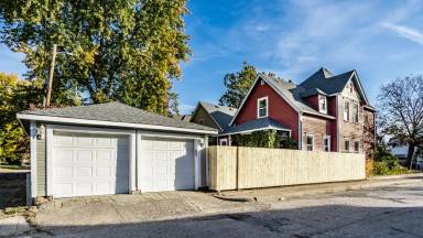 Main picture of 1728 Union St
