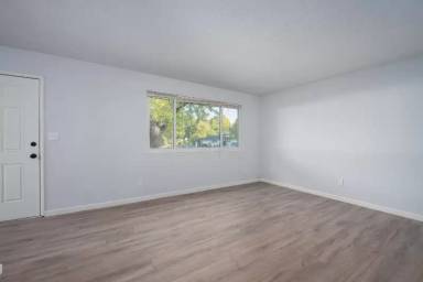 Main picture of 640 Christine Ave