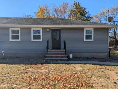 Main picture of 1036 Apache St