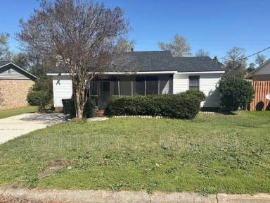 Main picture of 2731 Royal St