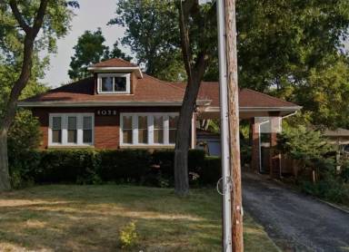 Main picture of 4028 Old Grand Ave