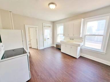 Main picture of 29 Fulton St