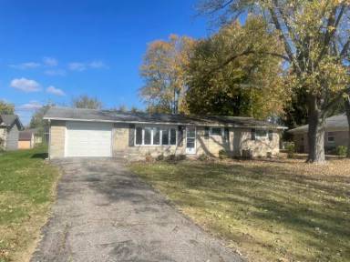 Main picture of 218 Mouser St
