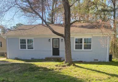 Main picture of 7621 Longstreet Dr