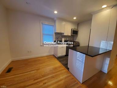 Main picture of 7 Perry St