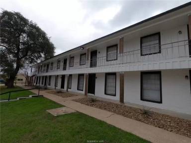 Main picture of Agave Heights Apartments