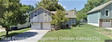 Main picture of 16108 W 141st St