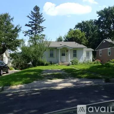 Main picture of 3733 Oregon Ave S