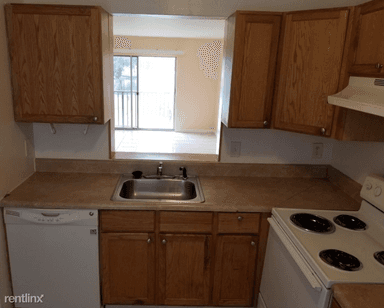 Main picture of 8560 N Sherman Cir