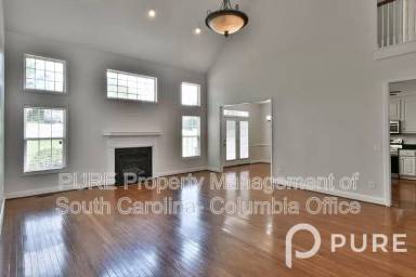 Main picture of 4 Hunters Pond Dr
