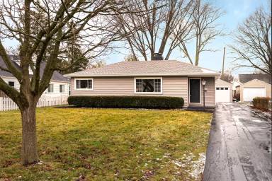 Main picture of 3229 Kenyon Rd