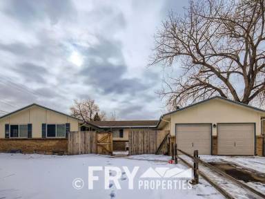 Main picture of 3602 W 90th Pl