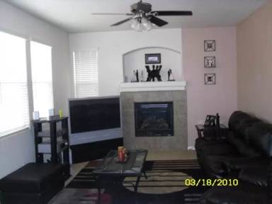 Main picture of 2044 Capital Dr