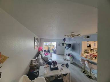 Main picture of 9419 Fontainebleau Blvd