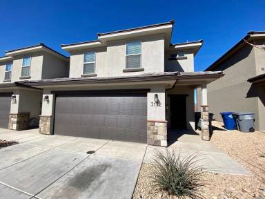 Main picture of Fossil Hills Townhomes