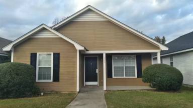 Main picture of 268 Blue Pool Dr