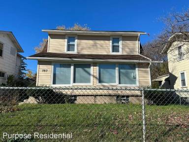 Main picture of 783 S Wayne Ave