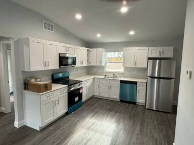 Main picture of 16253 SW 19th Avenue Rd