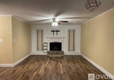 Main picture of 432 Woodway Dr