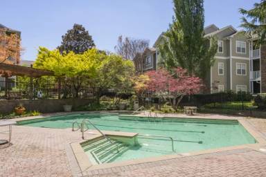 Main picture of Hillmont of Greenhills