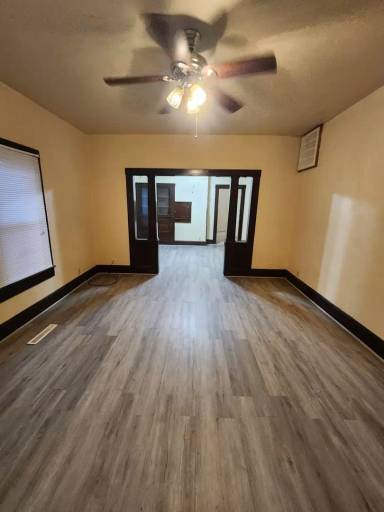Main picture of 1525 2nd St