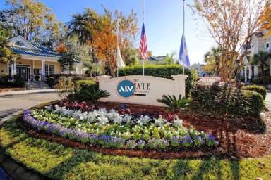 Main picture of Estate At Westbury