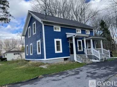 Main picture of 9290 Brewerton Rd