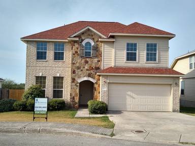 Main picture of 7910 Sterling Mnr