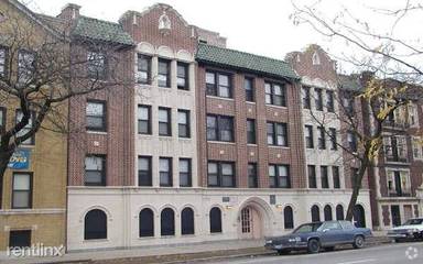 Main picture of 4625 S Drexel Blvd