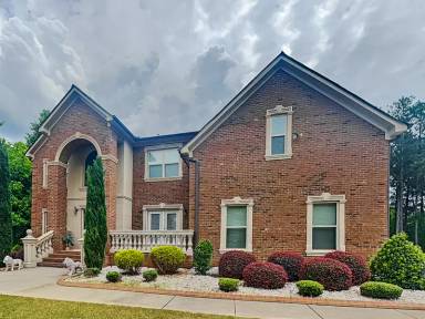 Main picture of 85 Lotus Ln