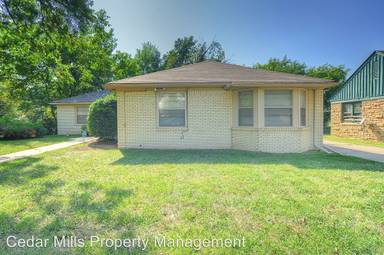 Main picture of 649 N Fountain St