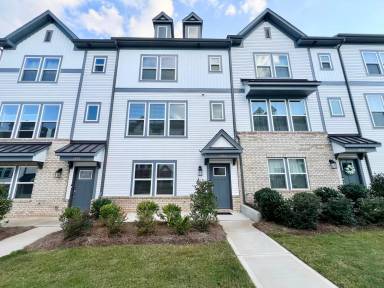 Main picture of 1834 Blanche St