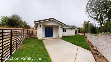 Main picture of 5426 Vinmar Ave